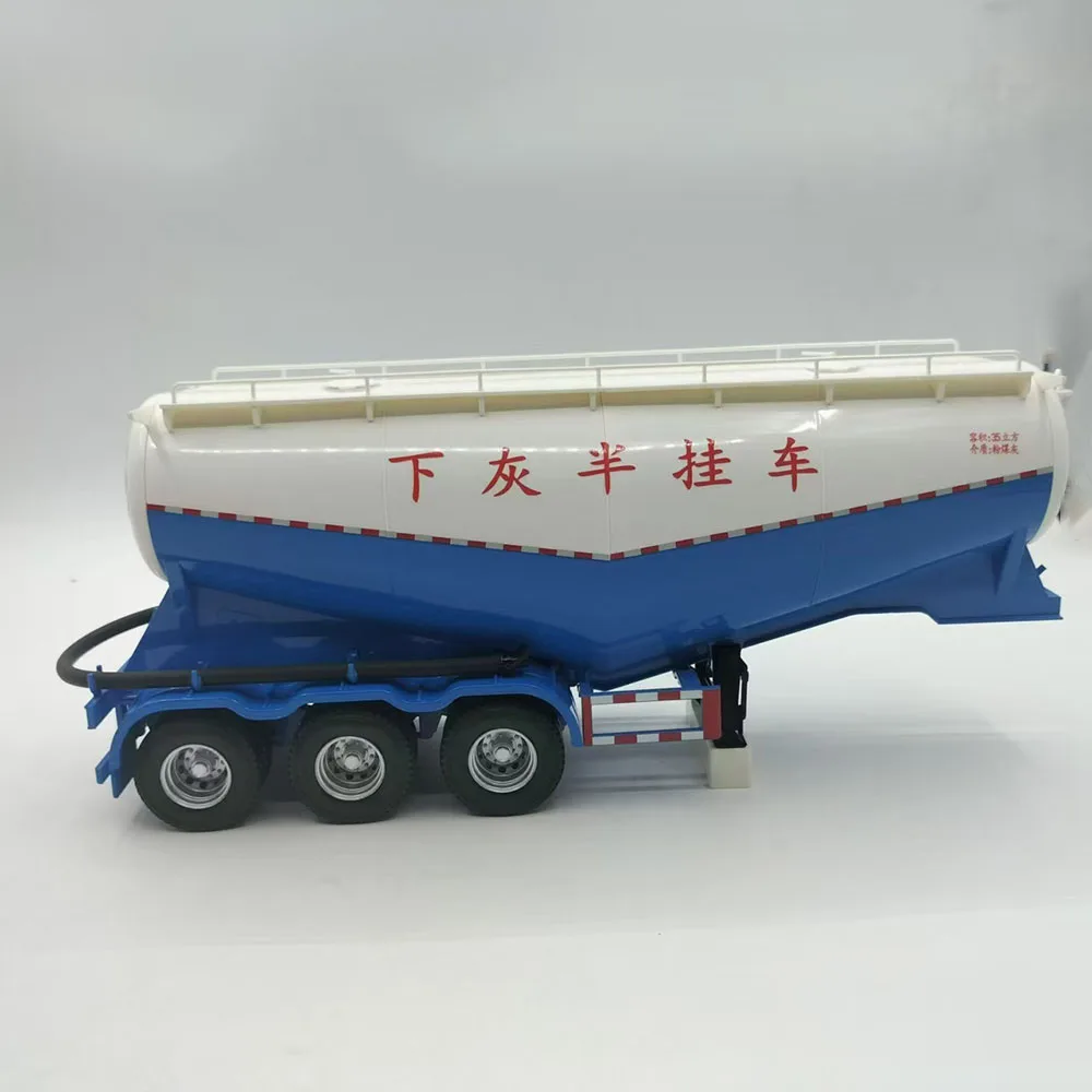 Powder Tank Ash Mixing Truck Model 1:24 Scale 5 Powder Tank Ash Mixing Truck Model 1:24 Scale - Image 5
