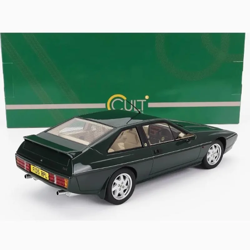 Cult 1/18 Excel SE 1988 Green Resin Collectible 2 Cult 1/18 Excel SE 1988 Green Resin Collectible - Image 2
