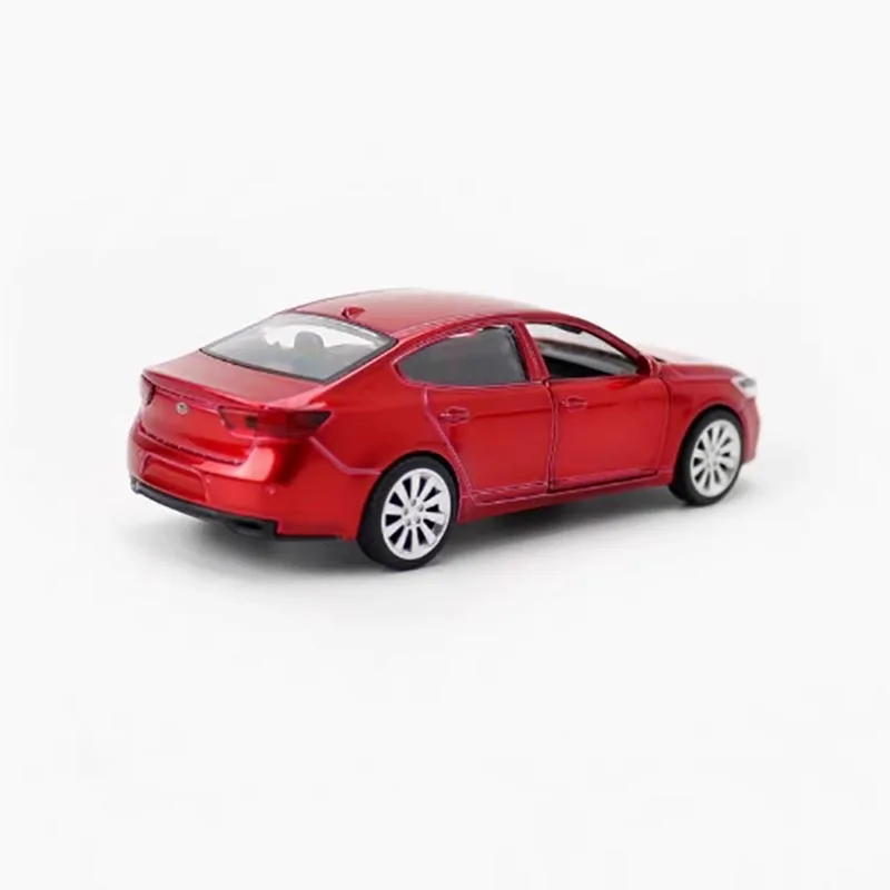 Red 1/43 KIA K7 Cadenza Diecast Model Car 4 Red 1/43 KIA K7 Cadenza Diecast Model Car - Image 4