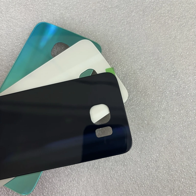 Samsung Galaxy S6 Edge Tempered Glass Back Panel 3 Samsung Galaxy S6 Edge Tempered Glass Back Panel - Image 3