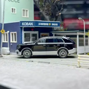 Sb8dbade2d60244569e447d7646f3e723M