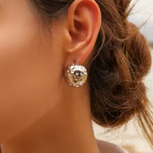 Sb8e0226a9aa54a95851b36fa7e4e512bI