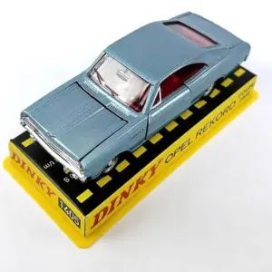 WELLY Opel Rekord Coupe 1900 Diecast Model 11 Sb9015d55aceb4ecfba311a20efc4267dF