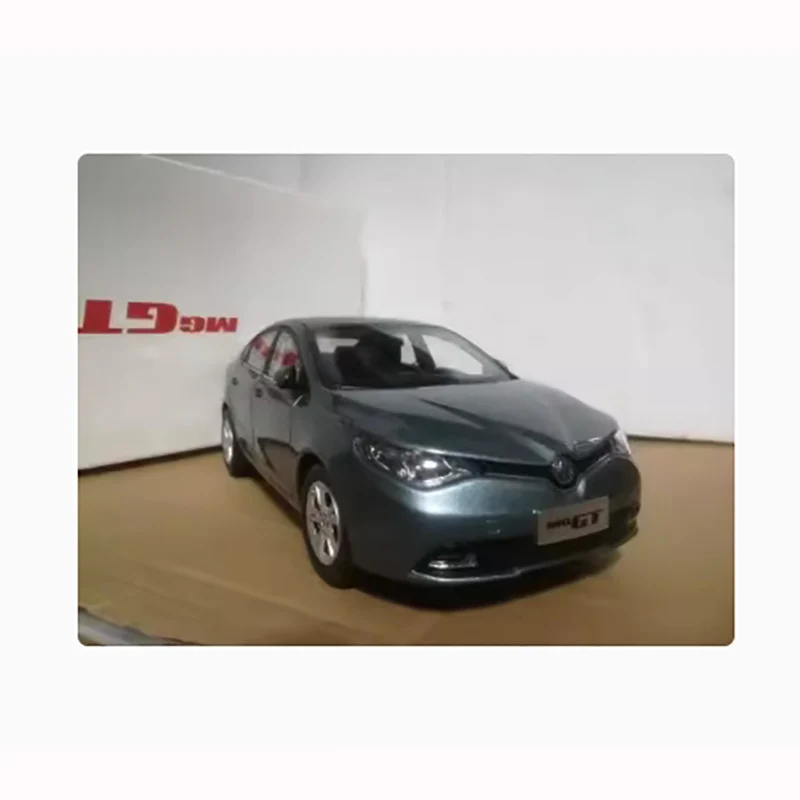 1:18 MG GT Diecast Model Car in Metallic Grey 4 1:18 MG GT Diecast Model Car in Metallic Grey - Image 4