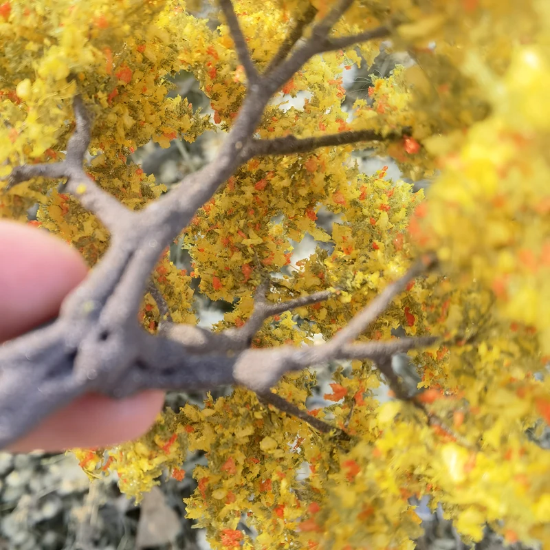 Vibrant Miniature Wire Tree for Dioramas 6 Vibrant Miniature Wire Tree for Dioramas - Image 6