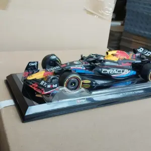 Red Bull RB19 F1 1:24 Diecast Model Collection