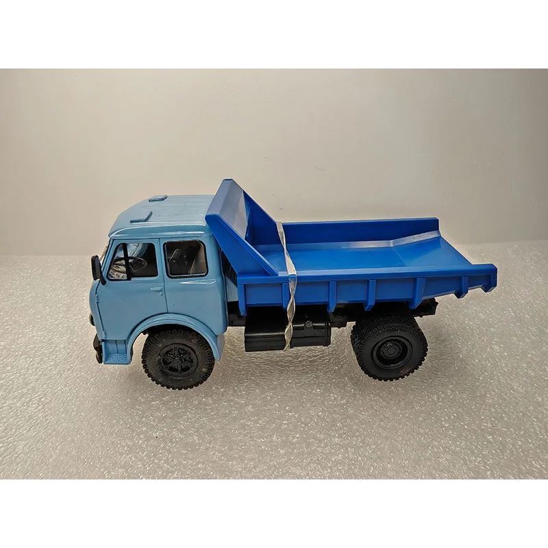 Vintage MAZ 503 1963 1:43 Diecast Model 3 Vintage MAZ 503 1963 1:43 Diecast Model - Image 3