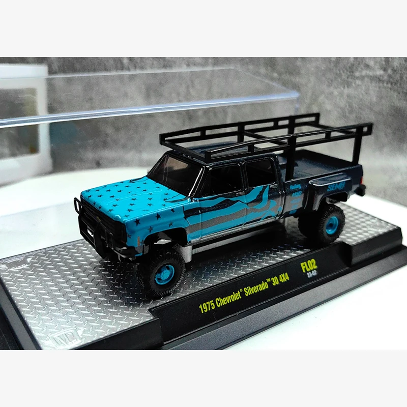 Vibrant Turquoise 1975 Silverado Diecast Model 2 Vibrant Turquoise 1975 Silverado Diecast Model - Image 2