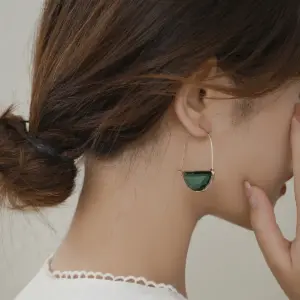 Sbb17508e7f574954aa4315a82b0aa942V