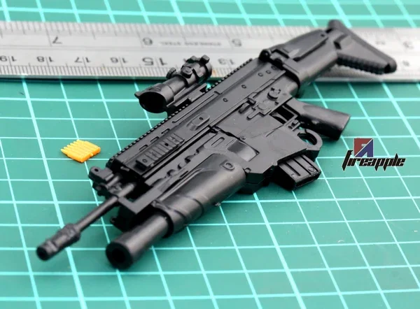 1:6 Scale FN Scar Assault Rifle Model 2 1:6 Scale FN Scar Assault Rifle Model - Image 2