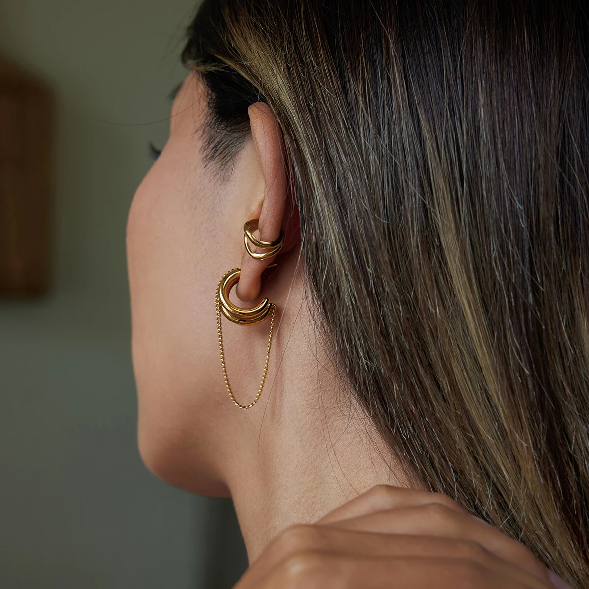 Elegant Gold Stainless Steel Drop Earrings 4 Elegant Gold Stainless Steel Drop Earrings - Image 4