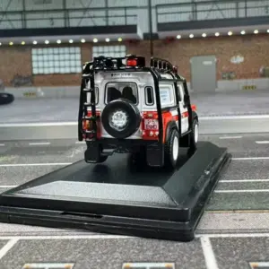 Land Rover Defender 90 Diecast Miniature Model 9 Sbc24d4cde196402a8a38193da8dbddced