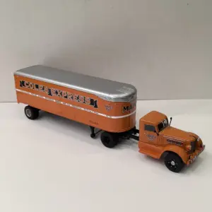 Vintage-Style IXO Federal 45M Truck Model 8 Sbc375275d54e43f9973fe34ff875d2adL