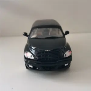 Black Chrysler PT Cruiser 1:24 Diecast Model 10 Sbc3a5e957227462180aea4f6e55ddba0T