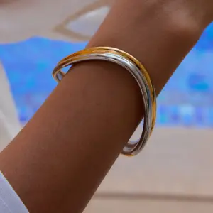 Sbc3ad05838ec4e98bbd7a364416db282G