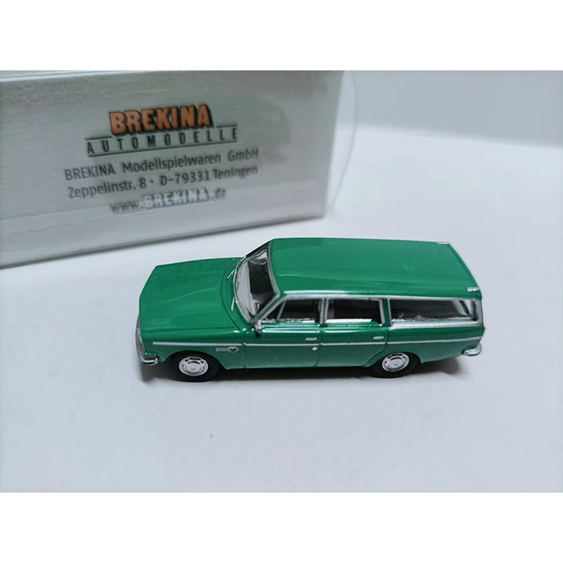 145 Kombi Wagon Miniature Model 1:87 Scale 3 145 Kombi Wagon Miniature Model 1:87 Scale - Image 3