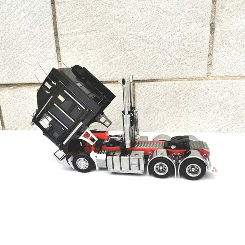 Kenworth K200 1:32 Scale Diecast Model 5 Kenworth K200 1:32 Scale Diecast Model - Image 5