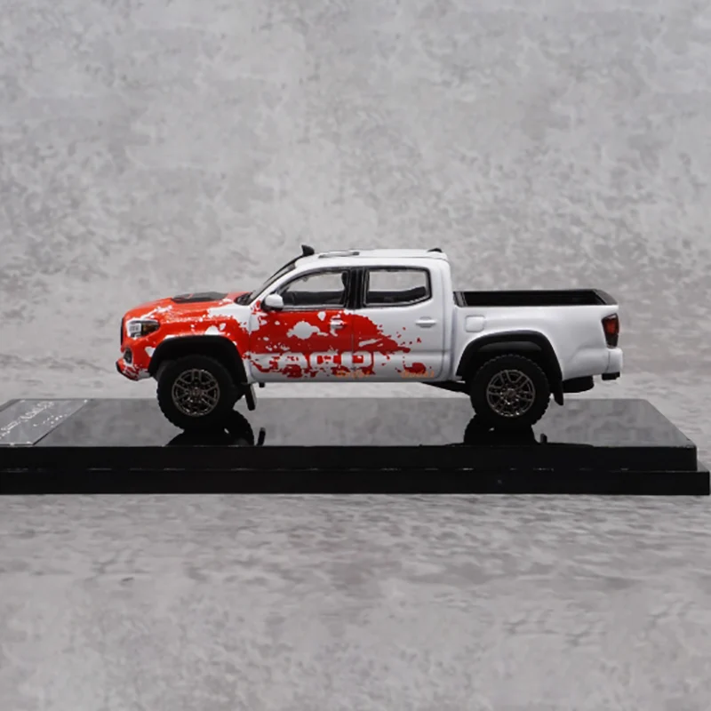 1/64 Scale Toyota Tacoma Diecast Model 4 1/64 Scale Toyota Tacoma Diecast Model - Image 4