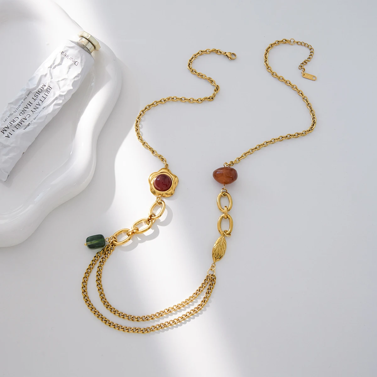 Vintage-Style Stainless Steel Necklace with Gemstones 4 Vintage-Style Stainless Steel Necklace with Gemstones - Image 4