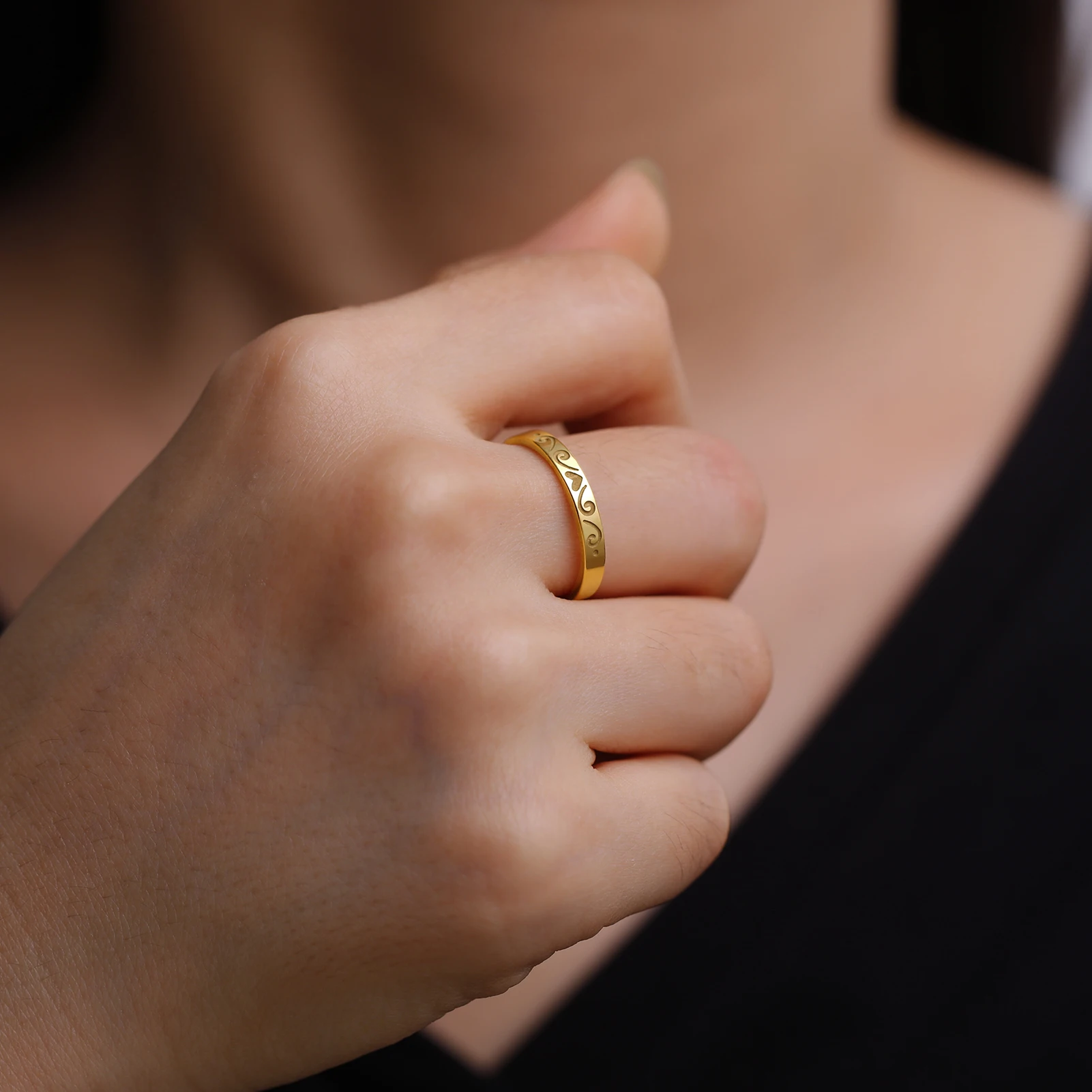 Elegant Gold Heart Ring for Women 4 Elegant Gold Heart Ring for Women - Image 4