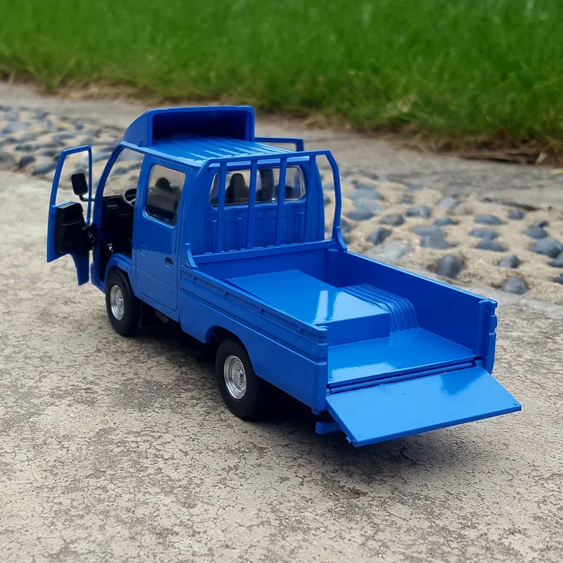 Vibrant Blue ISUZU NHR Dump Truck Model 4 Vibrant Blue ISUZU NHR Dump Truck Model - Image 4