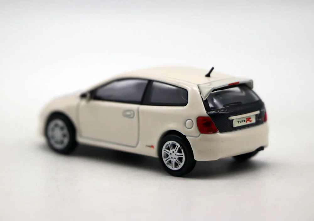 2001 Honda Civic Type R EP3 Diecast Model 1:64 Scale 4 2001 Honda Civic Type R EP3 Diecast Model 1:64 Scale - Image 4