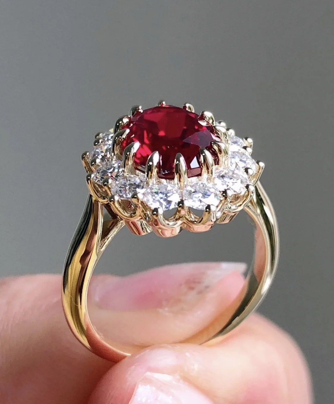 Elegant Red Cubic Zirconia Ring for Women 4 Elegant Red Cubic Zirconia Ring for Women - Image 4