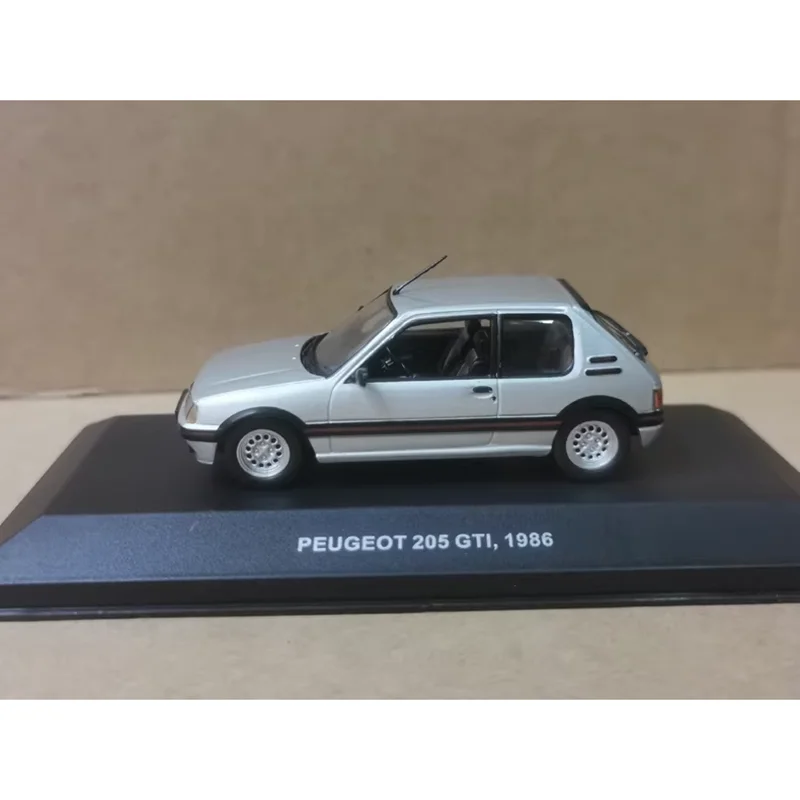 Vintage 1986 Peugeot 205 GTI 1:43 Scale Model 4 Vintage 1986 Peugeot 205 GTI 1:43 Scale Model - Image 4