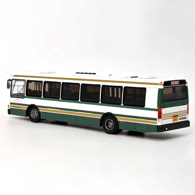 Vintage Flxible City Bus Diecast Model 1:64 Scale 4 Vintage Flxible City Bus Diecast Model 1:64 Scale - Image 4