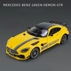 Mercedes-Benz GTR 1:18 Scale Die-Cast Model 15 Sbf7f18796eea457b8885fd61d9ca593bC