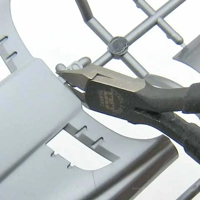 TAMIYA 74035 Precision Diagonal Pliers 6 TAMIYA 74035 Precision Diagonal Pliers - Image 6