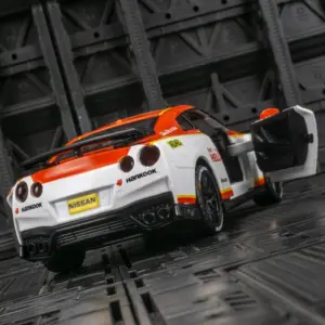 Vibrant Orange Nissan GTR Diecast Model 1:32 8 Sbf94bc64d2224b26be2583d5d3f82fd0E