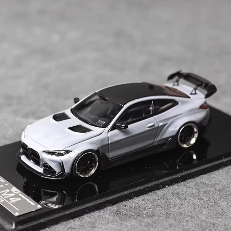 BMW G82 M4 1:64 Diecast Model in Black 7 BMW G82 M4 1:64 Diecast Model in Black - Image 7