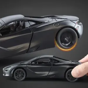 1:32 McLaren 720S Diecast Model 15 Sc0224bcdb9724fad83c8a8e69f5a3bb3B
