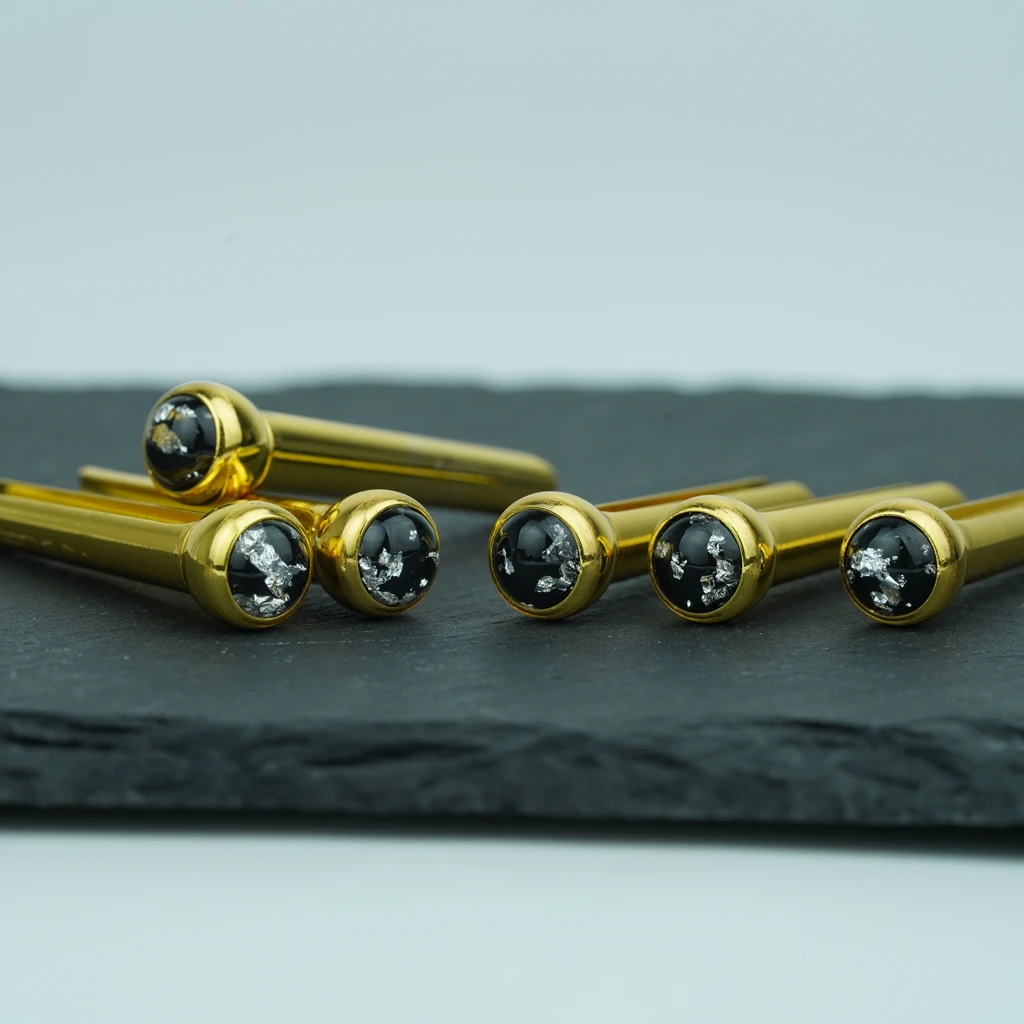 Copper Acoustic Guitar Bridge Pins Set 7 Copper Acoustic Guitar Bridge Pins Set - Image 7