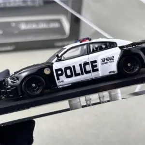 Black 1:64 Scale Police Car Model for Collectors 7 Sc0422f19247b49a98d1c32edf543fc98K