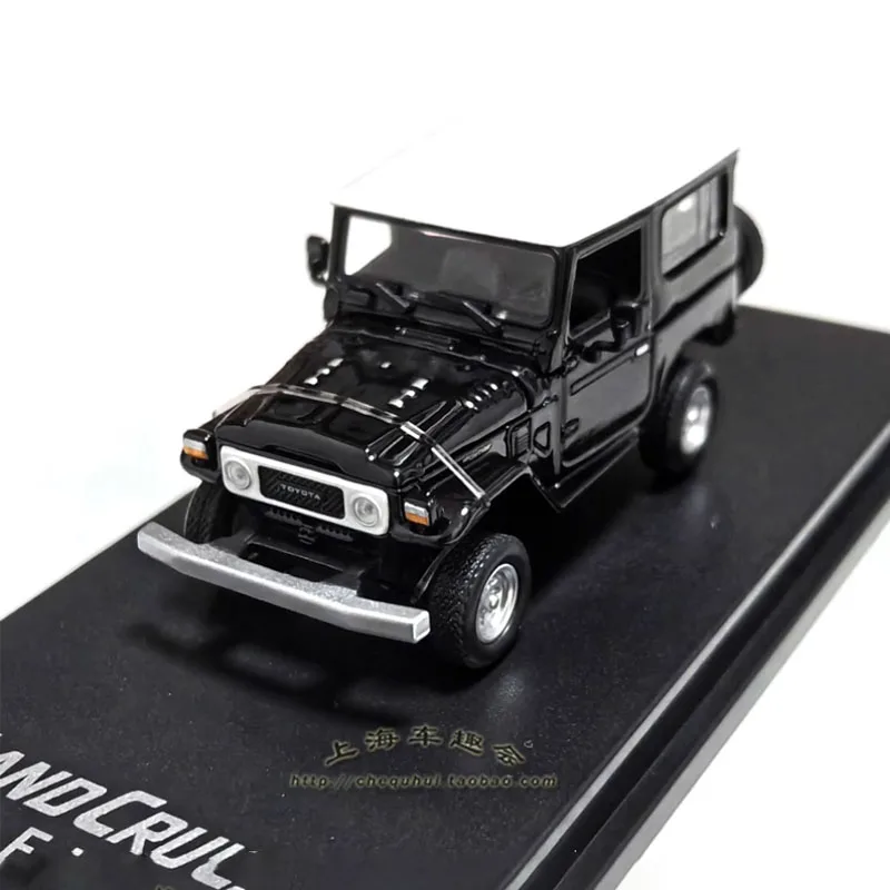 Vibrant Yellow Landcool FJ40 Diecast Model 3 Vibrant Yellow Landcool FJ40 Diecast Model - Image 3