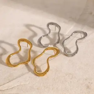 Sc0799b15b00c4b3eb33174074a2c9cffe