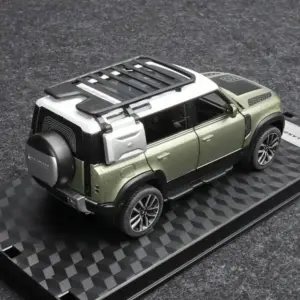 Land Rover Defender 110 1:32 Diecast Model with Light & Sound
