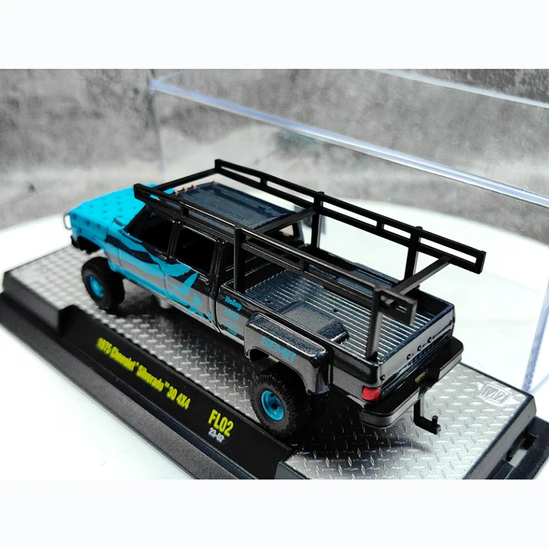 Vibrant Turquoise 1975 Silverado Diecast Model 5 Vibrant Turquoise 1975 Silverado Diecast Model - Image 5