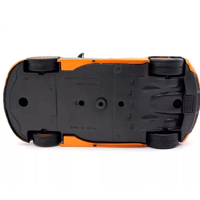 1:43 Scale Bugatti Veyron Model Car 3 1:43 Scale Bugatti Veyron Model Car - Image 3