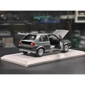 1989 VW Golf Alloy Model 1:18 Scale 8 Sc2b4ed232f66453286418b4648d73367B