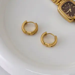 Sc377d0578a4d4eae9fdbb24f68749602q