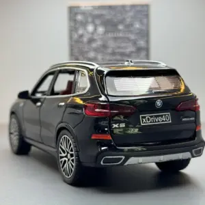 BMW X5 1:32 Scale Diecast SUV Model 12 Sc385f226714143a8a593741d53f42a15u
