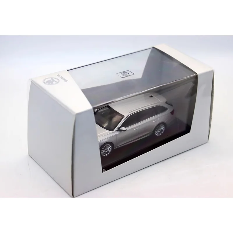 Skoda Octavia Combi A8 1:43 Diecast Model 1 Skoda Octavia Combi A8 1:43 Diecast Model