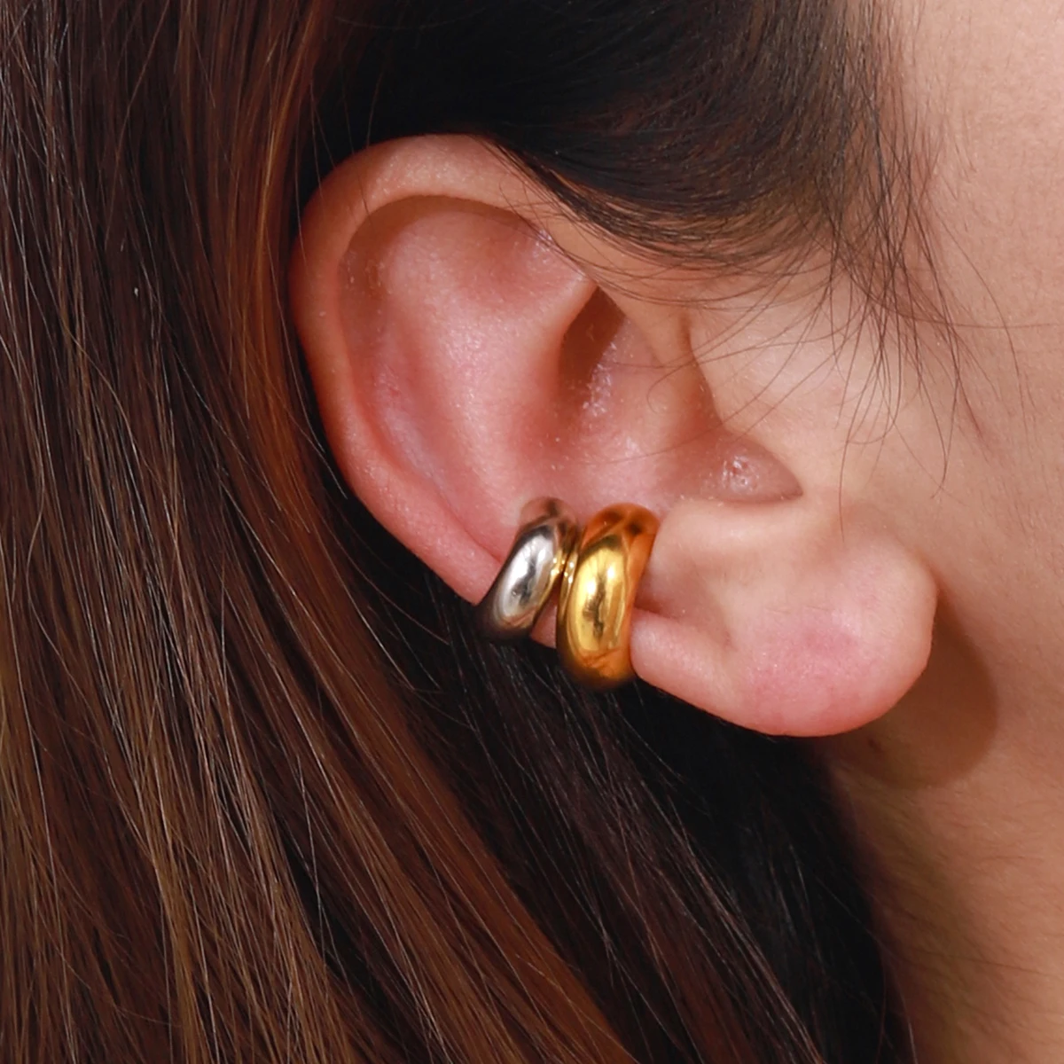 Stainless Steel C-Shaped Earrings for Men Women 3 Stainless Steel C-Shaped Earrings for Men Women - Image 3