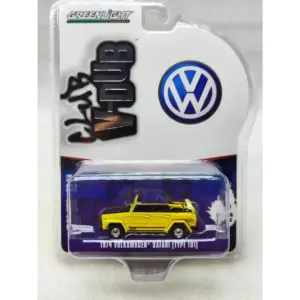 1974 Volkswagen Safari Model with Gulf Logo 10 Sc5f3b95bfc4442459a471c226f031ac9A