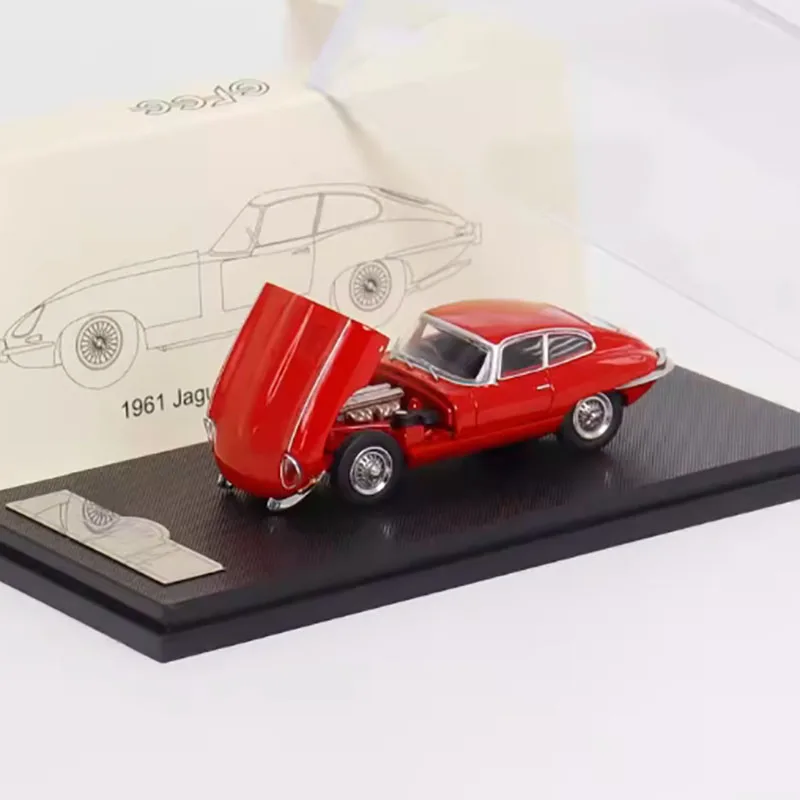 1961 Jaguar E-Type Diecast Model 1/64 Scale 10 1961 Jaguar E-Type Diecast Model 1/64 Scale - Image 10