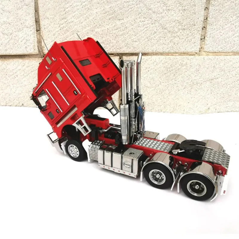 Kenworth K200 1:32 Scale Diecast Model 6 Kenworth K200 1:32 Scale Diecast Model - Image 6