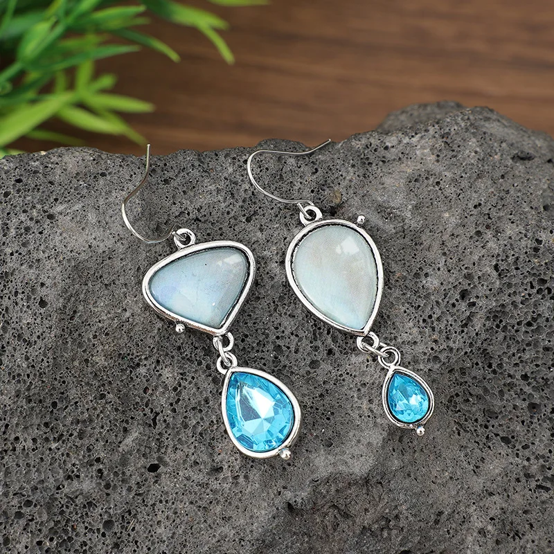 Vintage Waterdrop Earrings for Women 3 Vintage Waterdrop Earrings for Women - Image 3